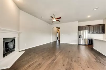 1632 Yellowthroat Drive, Little Elm, TX 75068 - Photo 6