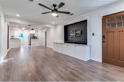 2827 Catherine Street, Dallas, TX 75211 - Photo 2