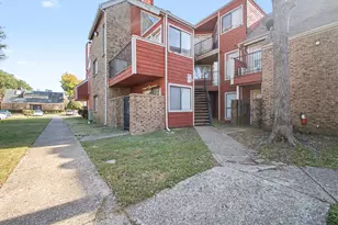 9827 Walnut St, Dallas, TX 75243 - Photo 1