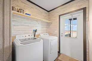 10217 County Rd 418, Grandview, TX 76050 - Photo 34