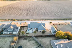 949 W Sunset Blvd, Celina, TX 75009 - Photo 38