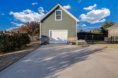 949 W Sunset Boulevard, Celina, TX 75009 - Photo 32