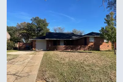 1613 Martel Avenue, Fort Worth, TX 76103 - Photo 1
