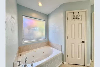 2301 Mapleleaf Lane, Flower Mound, TX 75028 - Photo 18