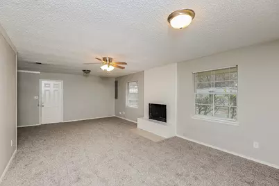 3001 Rufe Snow Drive, Richland Hills, TX 76118 - Photo 4