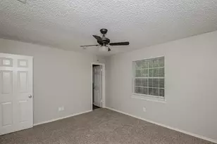 3001 Rufe Snow Dr, Richland Hills, TX 76118 - Photo 8