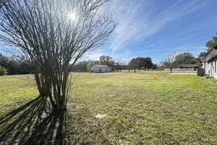 529 Morris Ln, Greenville, TX 75402 - Photo 34