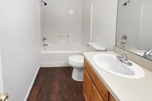 1307 Lynnwood Dr, Cleburne, TX 76033 - Photo 6