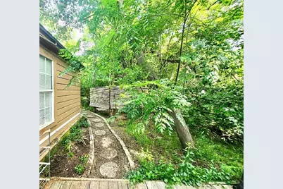 8619 Groveland Drive, Dallas, TX 75218 - Photo 8