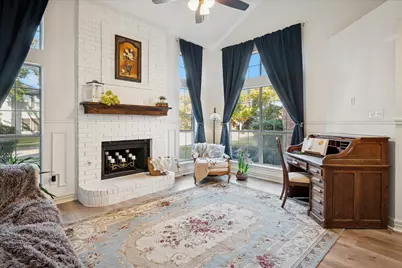 2814 Lois Lane, Rowlett, TX 75088 - Photo 6
