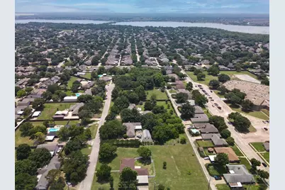 2814 Lois Lane, Rowlett, TX 75088 - Photo 28