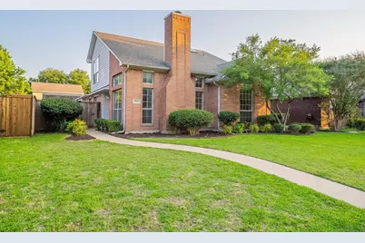 2814 Lois Lane, Rowlett, TX 75088 - Photo 4