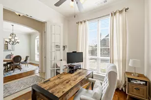 2605 Lady Viviane Ln, Lewisville, TX 75056 - Photo 6