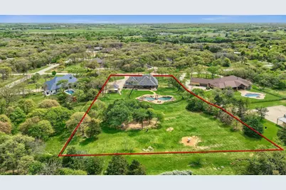 7545 Colton Lane, Pilot Point, TX 76258 - Photo 4