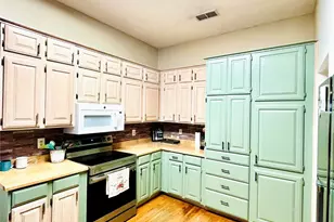 455 Timber Lakes, Powderly, TX 75473 - Photo 4