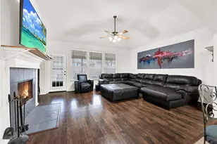 4621 Maple Hill Dr, Fort Worth, TX 76123 - Photo 2