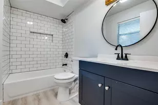 813 Green Pastures Dr, Cedar Hill, TX 75104 - Photo 4