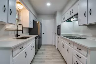 813 Green Pastures Dr, Cedar Hill, TX 75104 - Photo 12