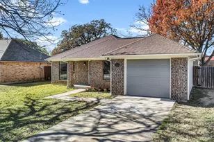 206 Cherry St, Weatherford, TX 76086 - Photo 2