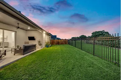 8401 Wembley, The Colony, TX 75056 - Photo 4