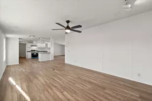 142 SE County Rd 3144, Corsicana, TX 75109 - Photo 16