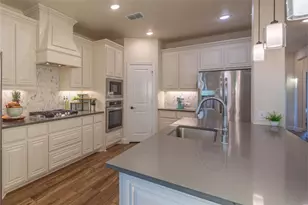 4437 Lupine Est Dr, Joshua, TX 76058 - Photo 4