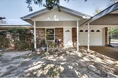 1706 Hitching Post Road, Granbury, TX 76049 - Photo 2