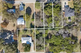 1706 Hitching Post Rd, Granbury, TX 76049 - Photo 4