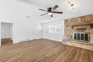 808 Bridle Ave, White Settlement, TX 76108 - Photo 6