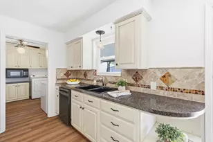 808 Bridle Ave, White Settlement, TX 76108 - Photo 10