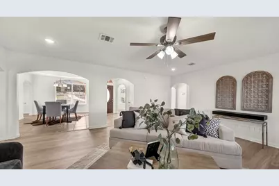 1735 Woodridge Court, Aledo, TX 76008 - Photo 4