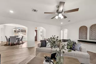 1735 Woodridge Ct, Aledo, TX 76008 - Photo 4