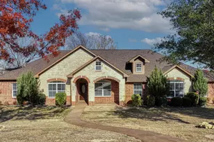 1735 Woodridge Ct, Aledo, TX 76008 - Photo 2