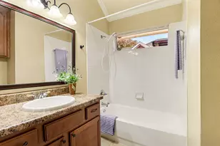 1917 Cavender Cir, Denton, TX 76205 - Photo 24