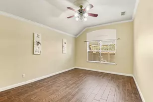 1917 Cavender Cir, Denton, TX 76205 - Photo 26