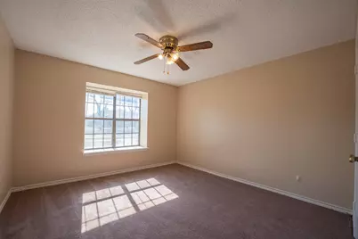 1107 Valley View Drive, Glenn Heights, TX 75154 - Photo 10