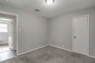 228 Lester St, Burleson, TX 76028 - Photo 20