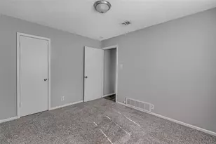 228 Lester St, Burleson, TX 76028 - Photo 18