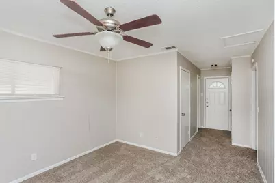 604 Stonewall Drive, Euless, TX 76039 - Photo 8