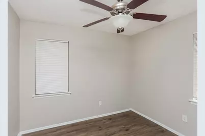 604 Stonewall Drive, Euless, TX 76039 - Photo 10