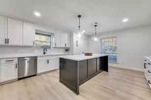 2601 Red Oak Ln, Plano, TX 75075 - Photo 12