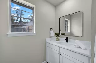 905 Pontiac Ct, Arlington, TX 76013 - Photo 30