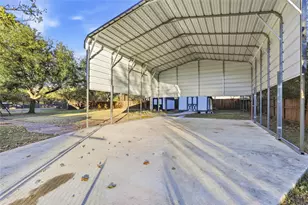 109 McCullar Rd, Burleson, TX 76028 - Photo 6