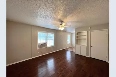 6363 Hollis Avenue, Dallas, TX 75227 - Photo 6