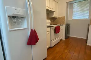 2022 Minnie Dr, Arlington, TX 76012 - Photo 10