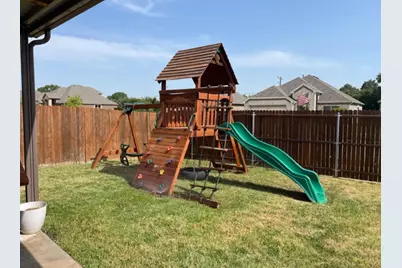 632 Redwood Drive, Greenville, TX 75402 - Photo 8