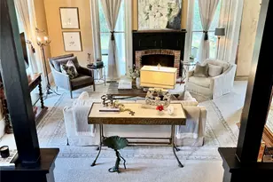 319 S Denton St, Gainesville, TX 76240 - Photo 6