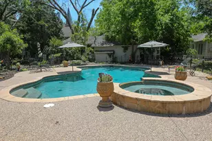 319 S Denton St, Gainesville, TX 76240 - Photo 30