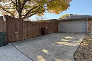 2217 Westlake Dr, Plano, TX 75075 - Photo 36