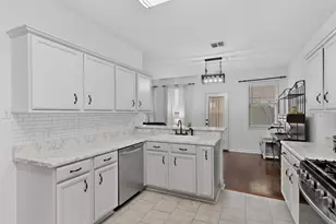 1117 Indian Trail Ct, Roanoke, TX 76262 - Photo 6